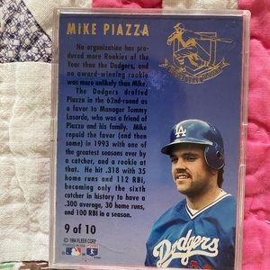 MIKE PIAZZA BASEBALL CARD IN HARD PLASTIC